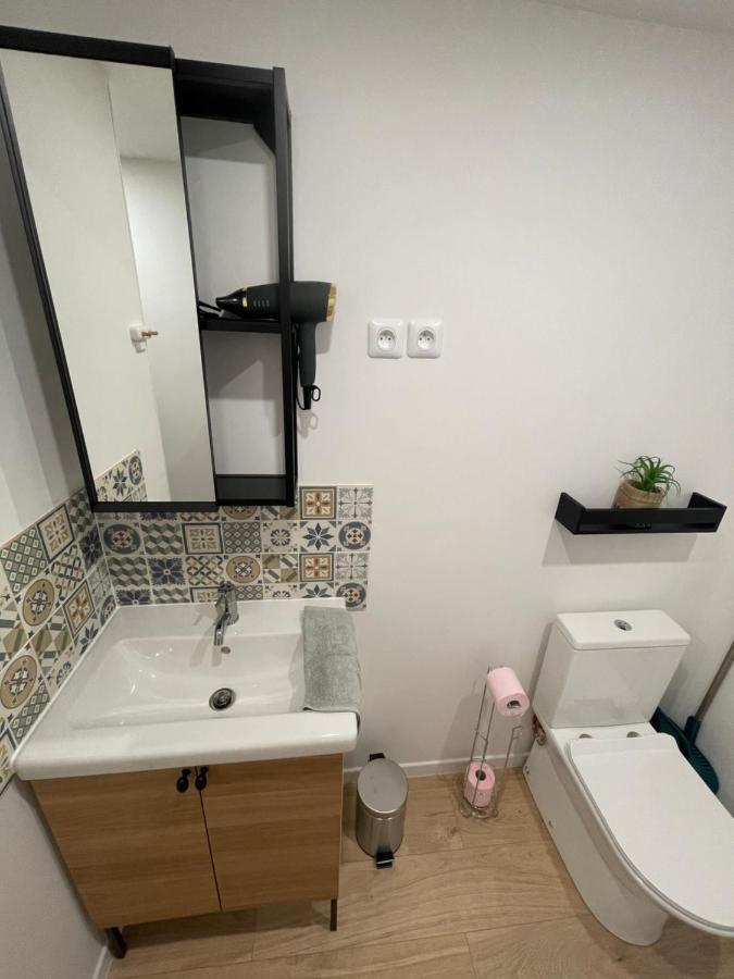 O'Bon'Plan Apartment Givors Exterior photo